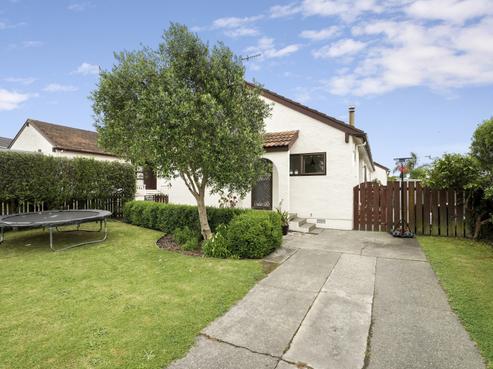 27 Hollis Road, Paraparaumu Beach