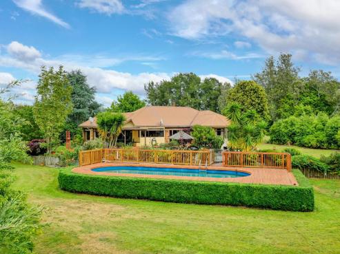 2618 State Highway 30, Otakiri