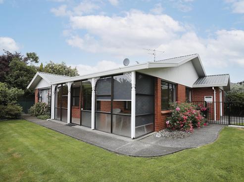 25 Waihopai Street, Rosedale