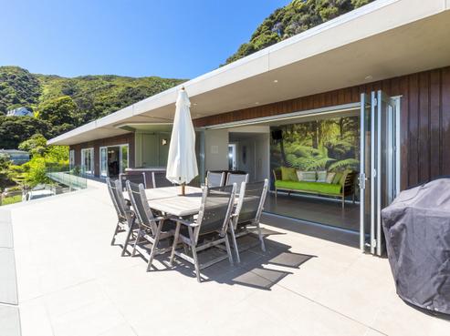 14 Chanel Grove, Waterloo