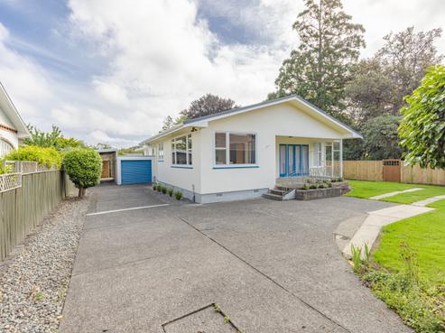 29A Brassey Road, Saint Johns Hill