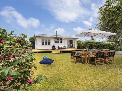 16 Great North Road, Riverhead