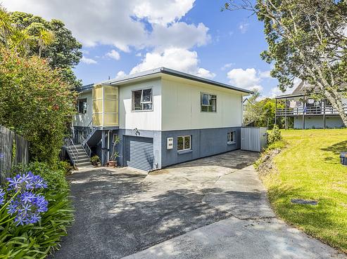 26 Cyclarama Crescent, Massey