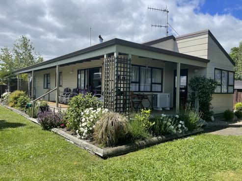 2 Fergusson Avenue, Waipukurau and Surrounds