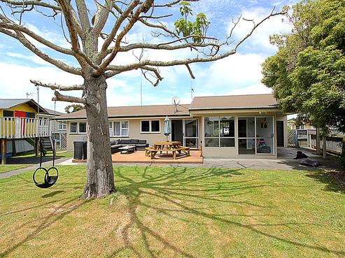 32 Merton Crescent, Pirimai