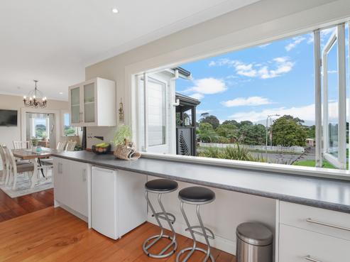 2 Lambert Way, Paraparaumu