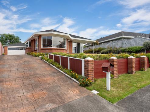4 Frank Frethey Place, Highlands Park