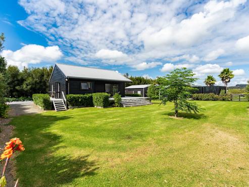 32C Thelma Road South, Mangawhai Heads