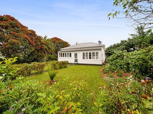 72 King Street, Opunake