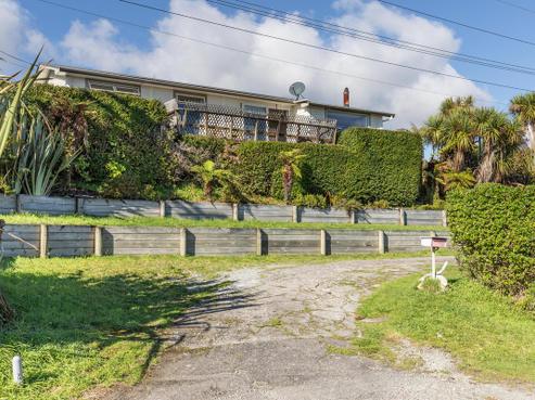 437 Main South Road, Paroa