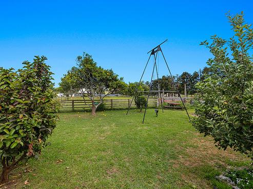 1688 State Highway 2, Featherston