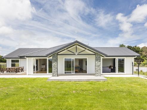 275 Ngaio Road, Halcombe
