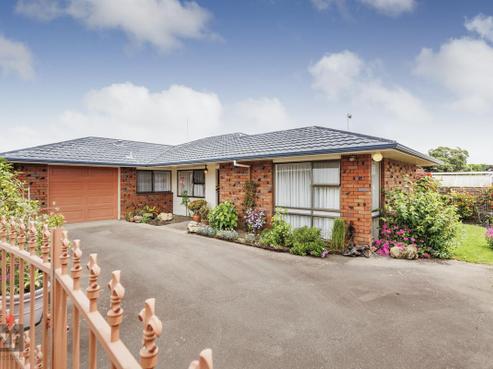 166C Fitzherbert Avenue, West End
