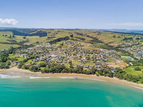 186 State Highway 10, Coopers Beach