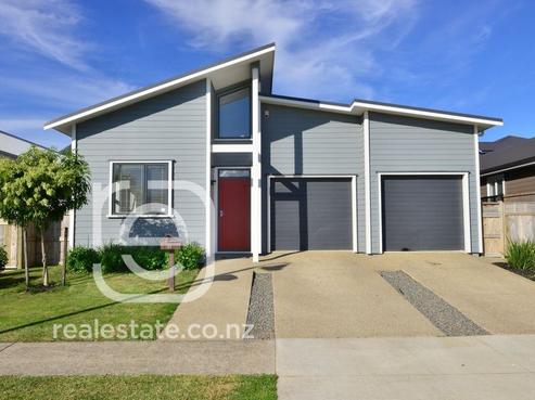44 Cape Cod Drive, Gulf Harbour