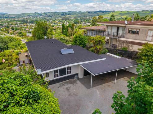 29 Russell Crescent, Western Heights