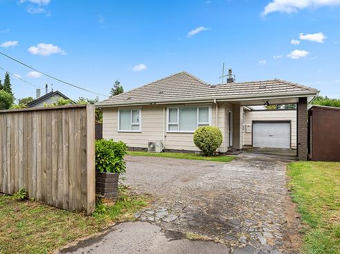 44 Sunset Road, Mangakakahi