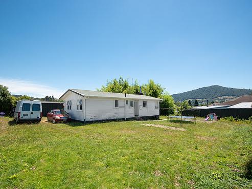 47 Meadowbank Crescent, Fordlands