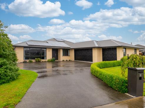 18 Feist Street, Carterton