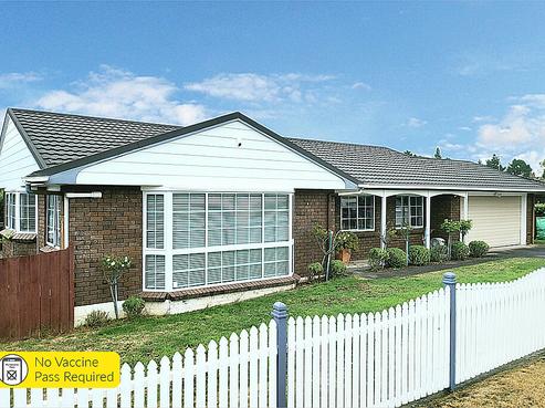 21 Mark Edward Drive, Half Moon Bay
