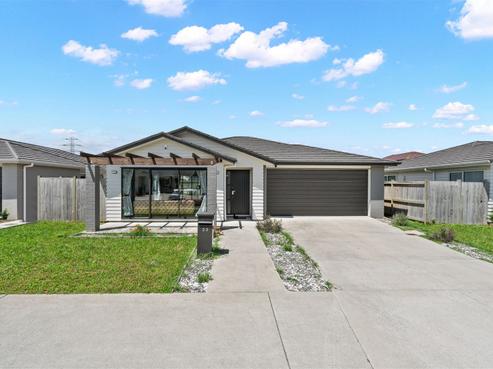 23 Gum Spear Road, Takanini