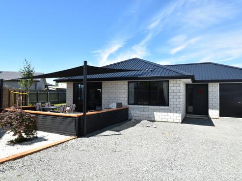 15 Lakeland Avenue, Twizel
