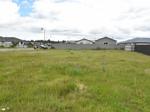 2 Greenfield Place, Twizel