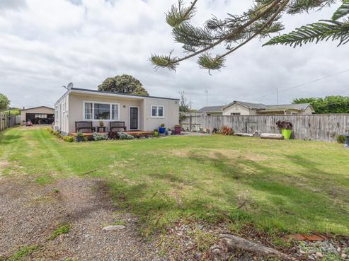 3 Kauwhata Street, Himatangi Beach