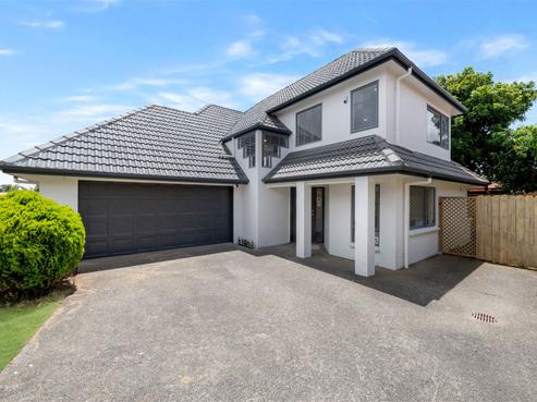 2/10 Casabella Court, Northpark
