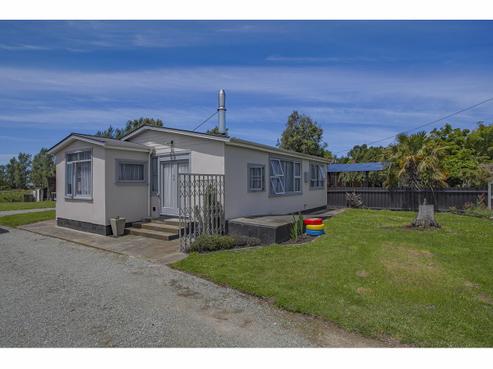 16 Neal Street, Temuka