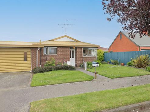 13 Burton Place, Allenton