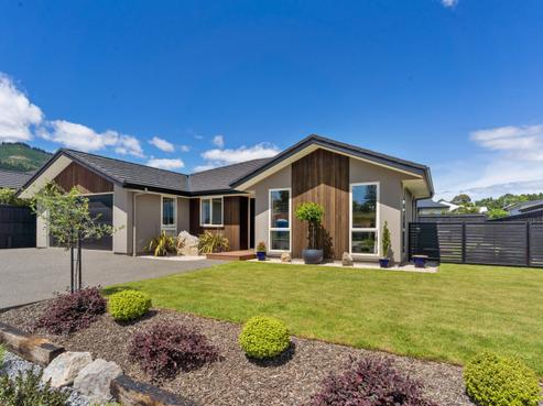 28 Hart Road, Richmond