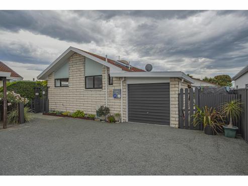 2/213A Wai-iti Road, Highfield