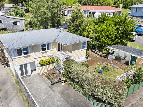 1/71 Eskdale Road, Birkdale