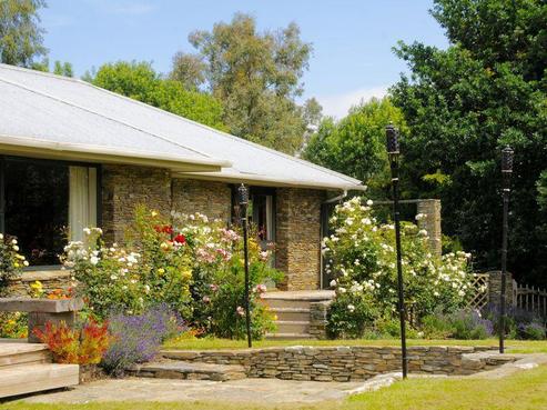 392 Island Stream Road, Maheno