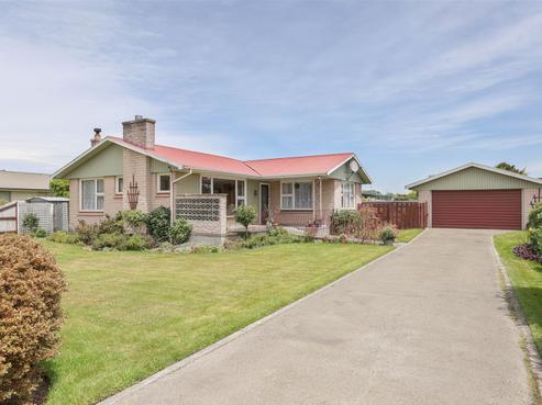 58 Beach Road, Hampstead