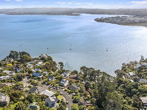 29B Telstar Place, Beach Haven