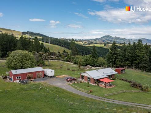 524 Three Mile Hill Road, North Taieri