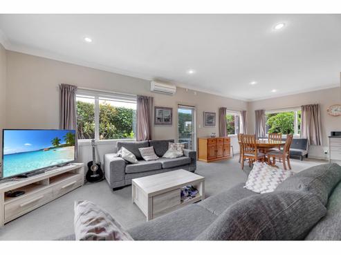 35 Gresford Street, Edgeware