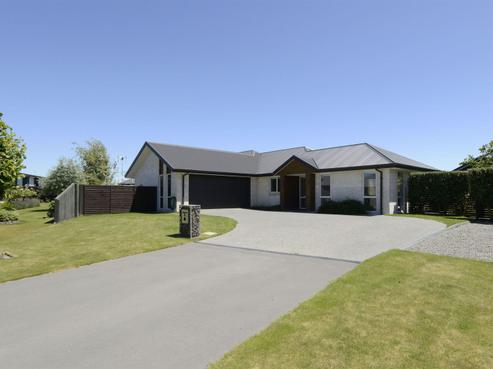 9 New Creek Mews, Rolleston