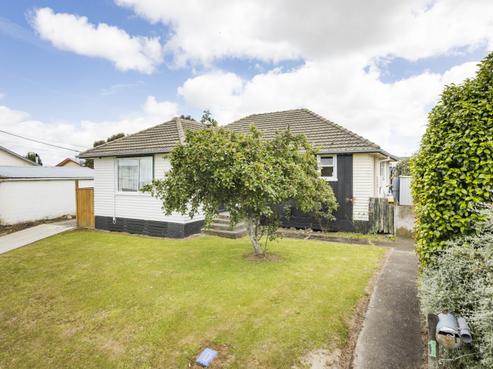 1 Collins Crescent, Feilding