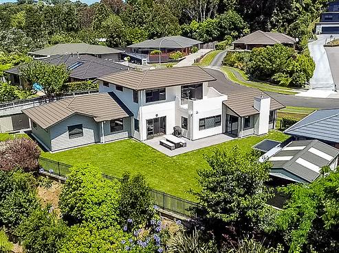 5 Aspen Place, Whalers Gate