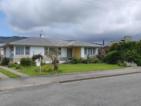 3 Balmoral Street, Waimate