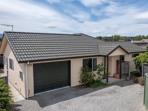 14A Larch Crescent, Alexandra