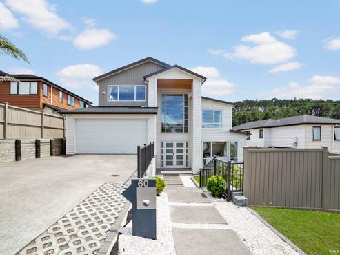 60 Golden Morning Drive, Albany Heights