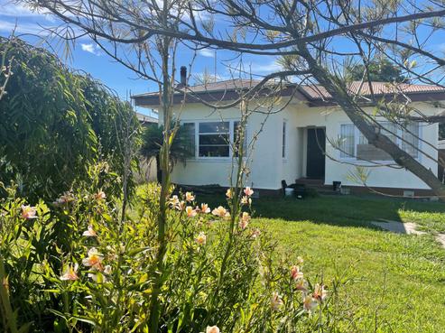 906 Rimu Street, Mahora