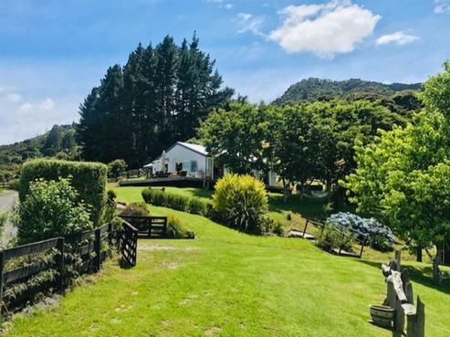 288 Bellville Drive, Coromandel