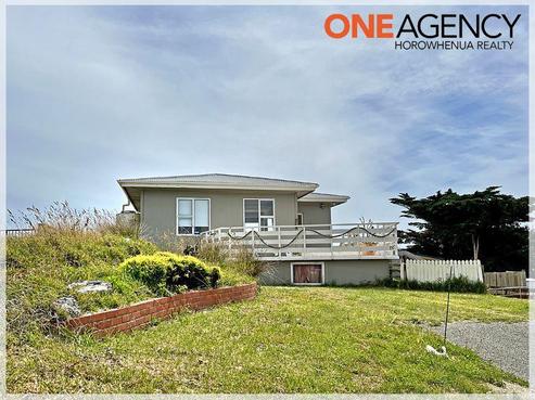 20 Nelson Street, Foxton Beach