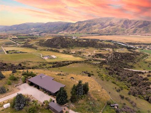 260 Pukekowhai Drive, Queensberry