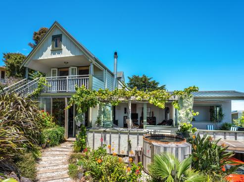 78 Queens Drive, Oneroa